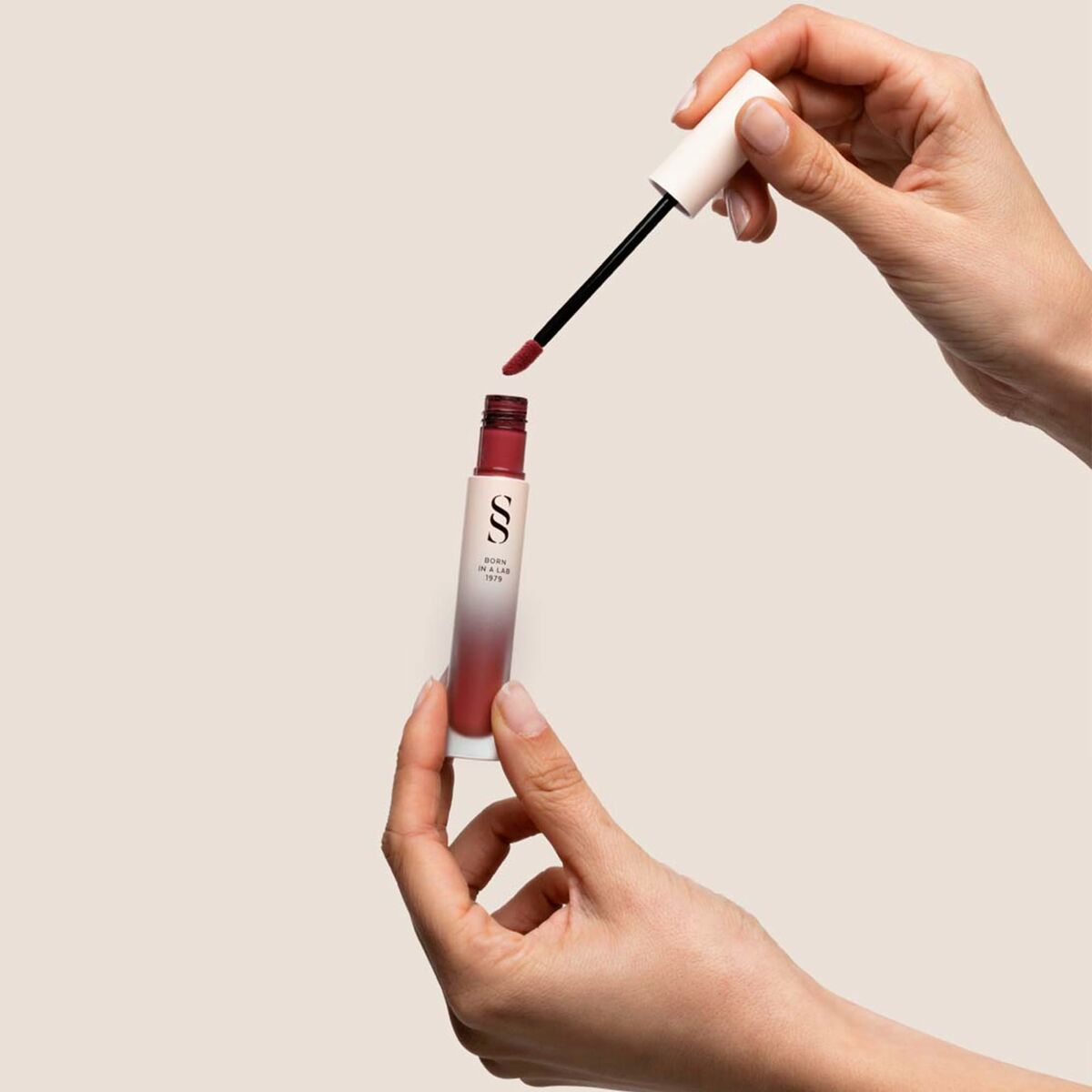 V4HCD9A4CD2E9CC4F9963DBC29C10B41BE2R6241216P3