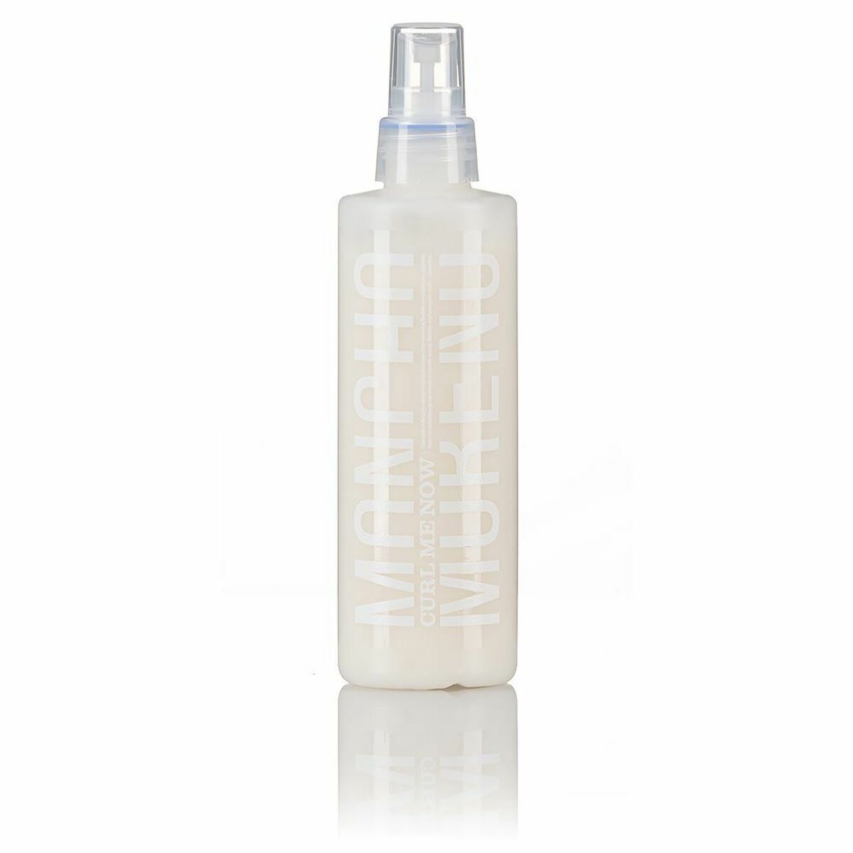 Spray perfectionnant pour boucles Moncho Moreno Curl Me Now de 200 ml pour des boucles hydratées et définies.
